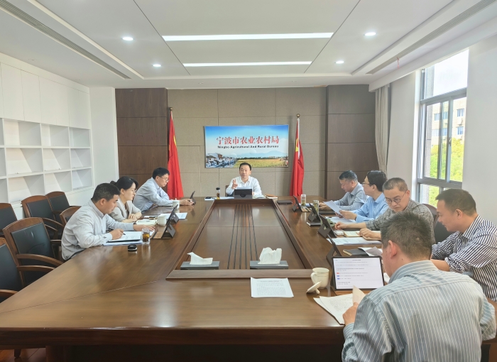 市農(nóng)業(yè)農(nóng)村局召開黨組會(huì)議 啟動(dòng)部署全局深入貫徹中央八項(xiàng)規(guī)定精神學(xué)習(xí)教育工作